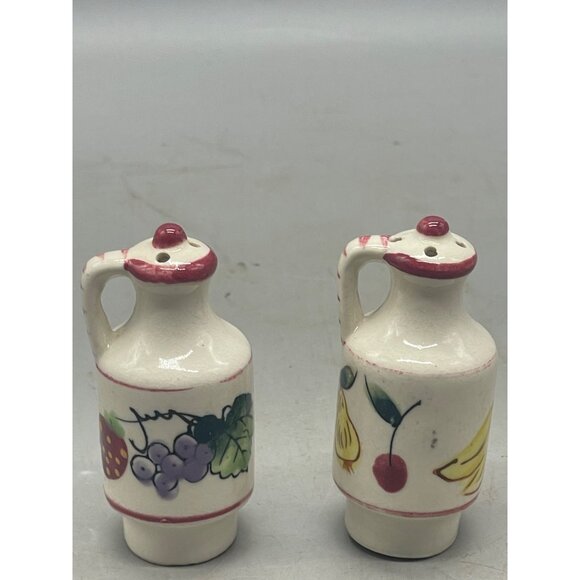 Vintage salt pepper shaker jug fruit pitcher grapes banana strawberry pear READ - Picture 2 of 6